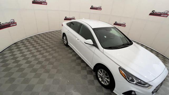Photo of 2019 Quartz White Pearl Hyundai SONATA