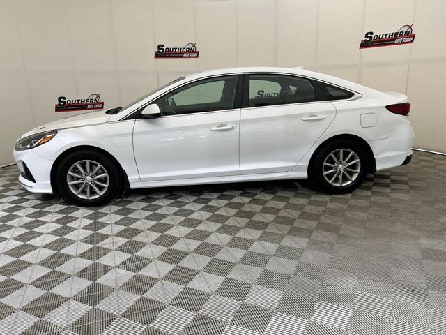 Photo of 2019 Quartz White Pearl Hyundai SONATA