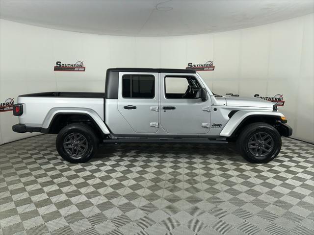 2024 Jeep Gladiator