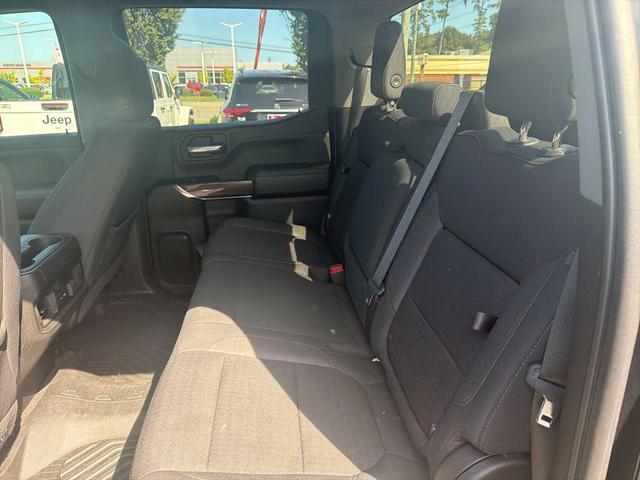 Photo of 2022 Black Chevrolet Silverado 1500