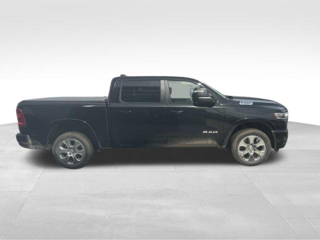Photo of 2025 Diamond Black Crystal Pearlcoat RAM 1500
