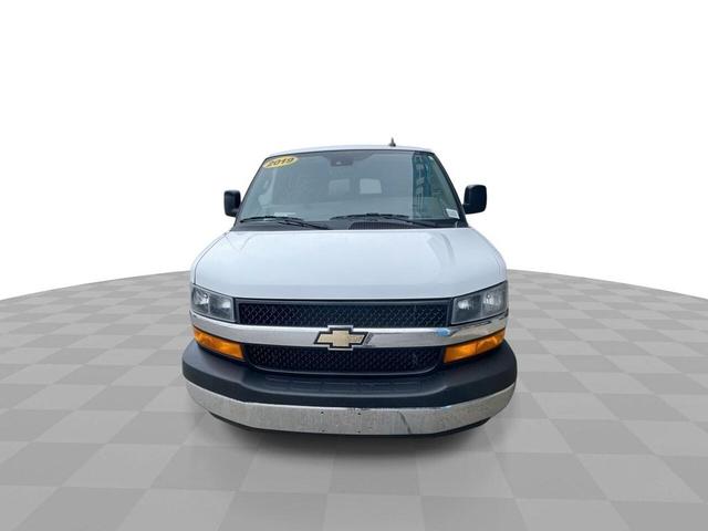 Photo of 2019 Summit White Chevrolet Express 3500