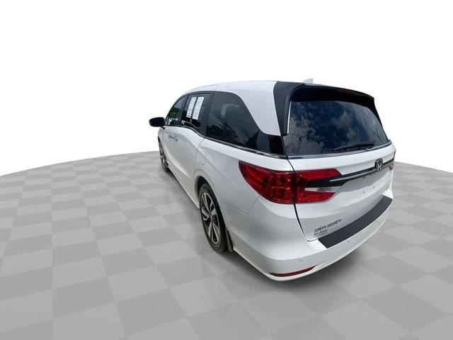 Photo of 2024 Platinum White Pearl Honda Odyssey