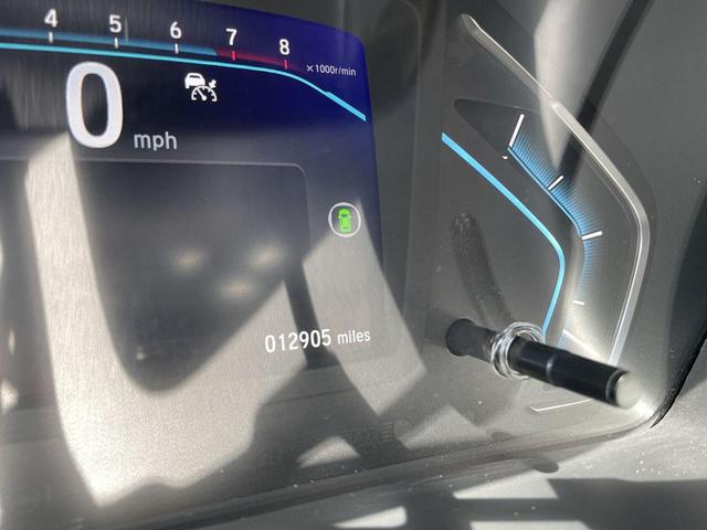 Photo of 2024 Platinum White Pearl Honda Odyssey