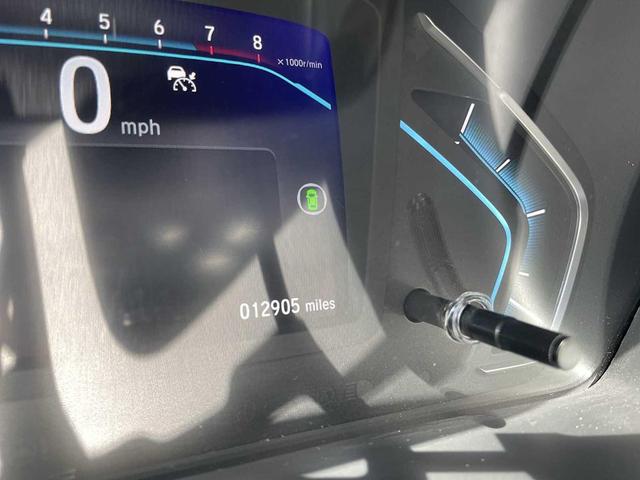 Photo of 2024 Platinum White Pearl Honda Odyssey