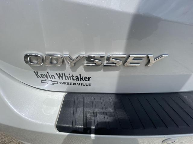 Photo of 2024 Platinum White Pearl Honda Odyssey
