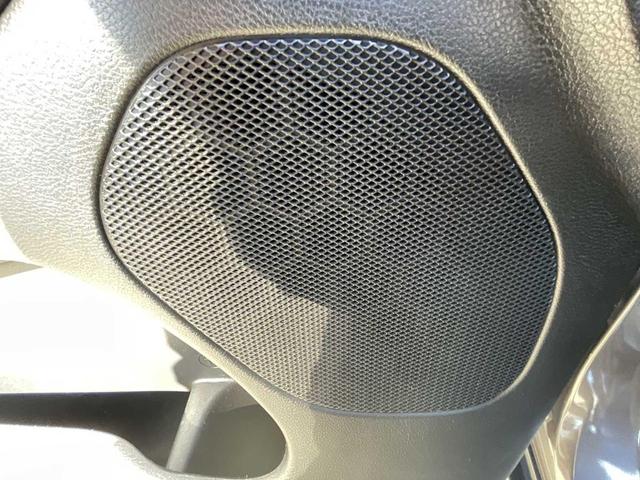 Photo of 2020 Granite Crystal Metallic Clearcoat Jeep Grand Cherokee