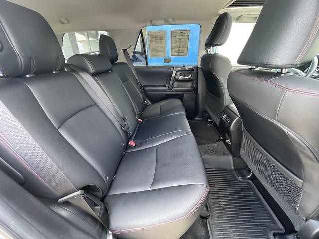 Photo of 2020 Classic Silver Metallic Toyota 4Runner