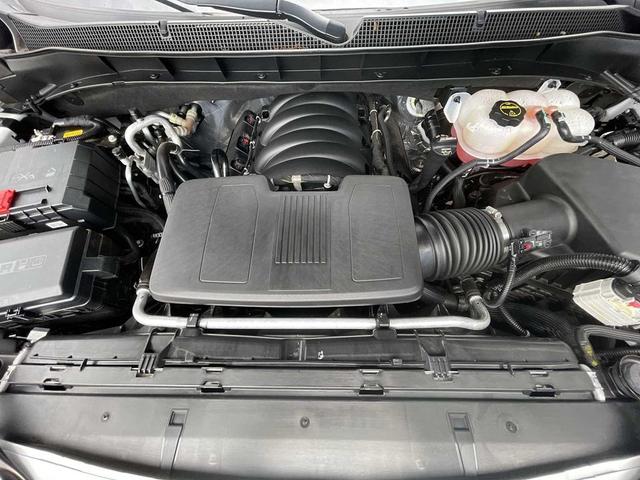 Photo of 2024 Summit White Chevrolet Tahoe