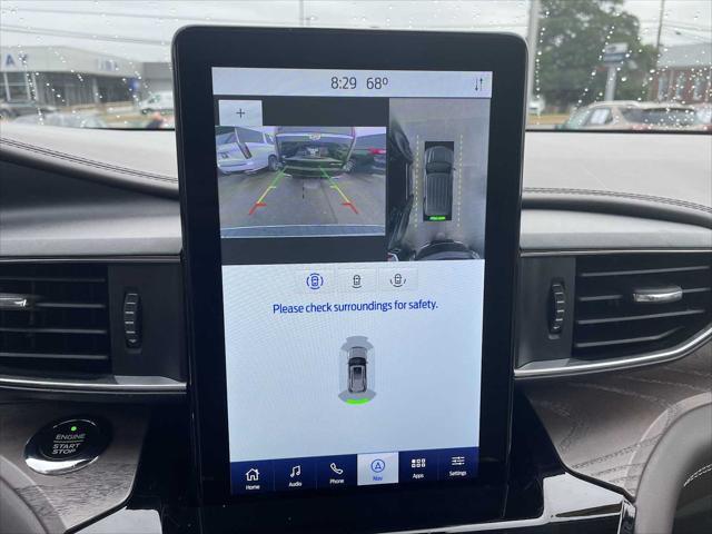 Photo of 2021 Star White Metallic Tri-Coat Ford Explorer