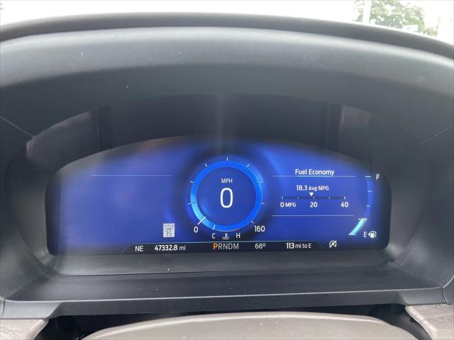 Photo of 2021 Star White Metallic Tri-Coat Ford Explorer