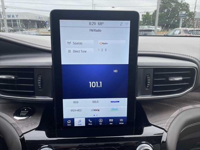 Photo of 2021 Star White Metallic Tri-Coat Ford Explorer