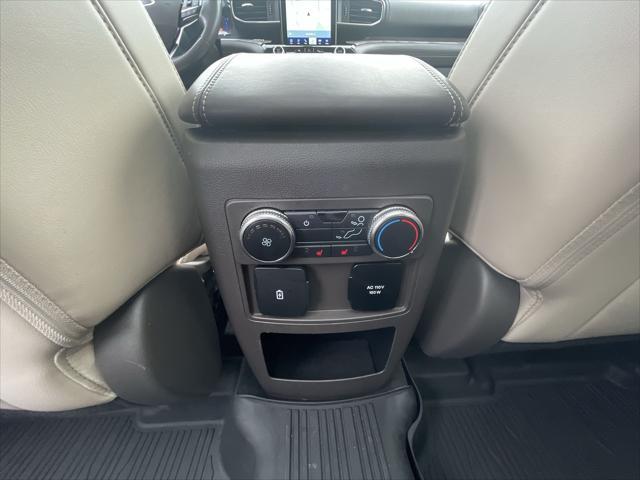Photo of 2021 Star White Metallic Tri-Coat Ford Explorer