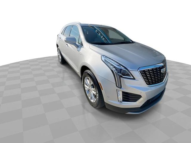 Photo of 2020 Radiant Silver Metallic Cadillac XT5
