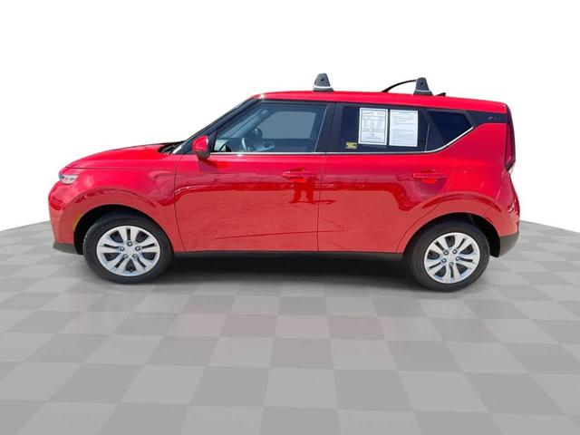 Photo of 2022 Inferno Red Kia Soul