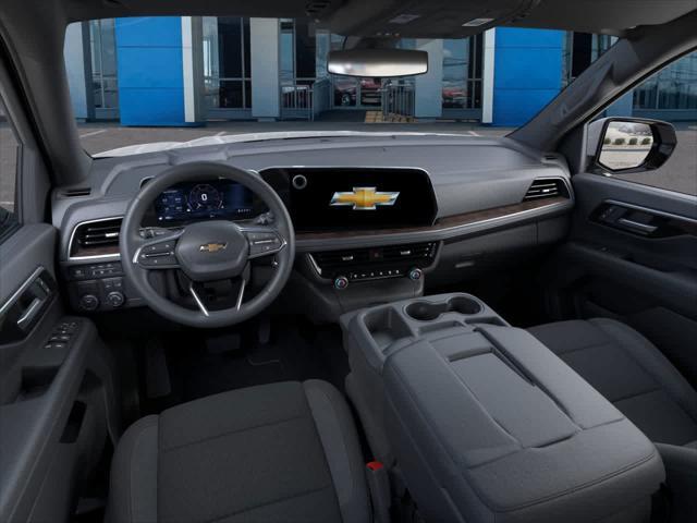 Photo of 2025 Summit White Chevrolet Tahoe