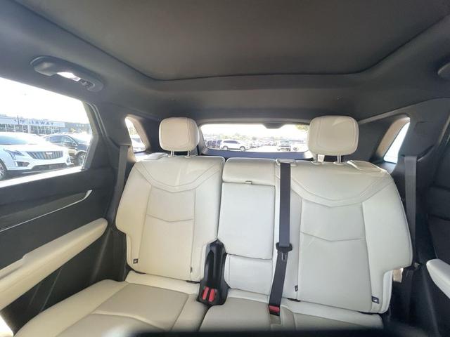 Photo of 2020 Radiant Silver Metallic Cadillac XT5
