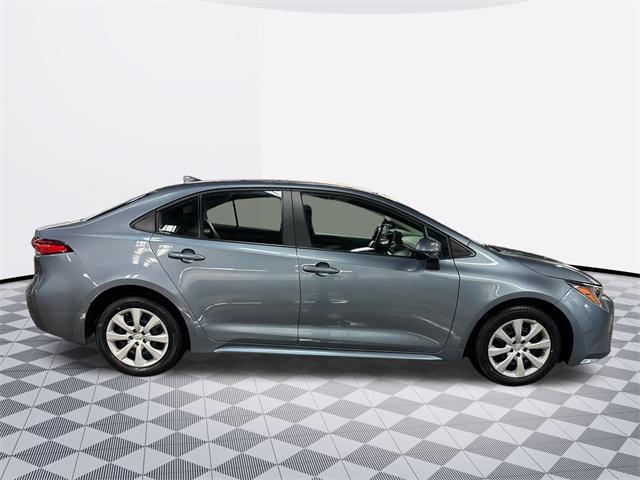 Photo of 2024 Celestite Toyota Corolla