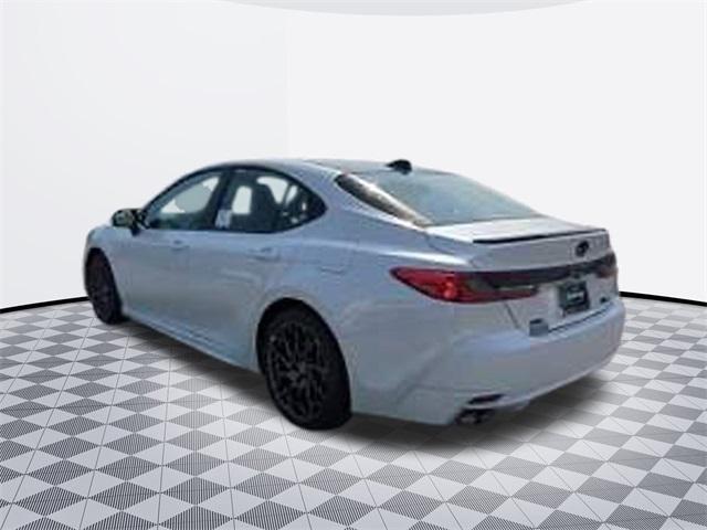 Photo of 2025 Ice Toyota Camry