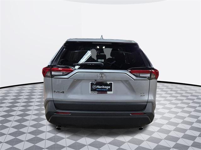 Photo of 2024 Silver Sky Metallic Toyota RAV4