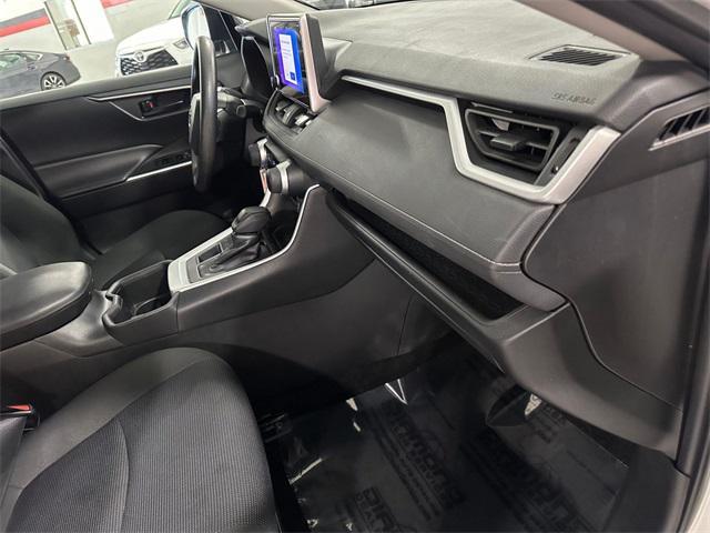Photo of 2024 Ice Toyota RAV4