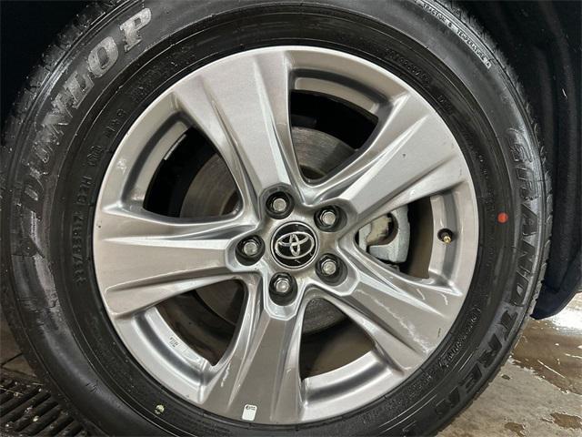 Photo of 2022 Silver Sky Metallic Toyota RAV4
