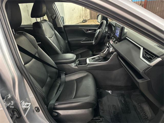 Photo of 2022 Silver Sky Metallic Toyota RAV4