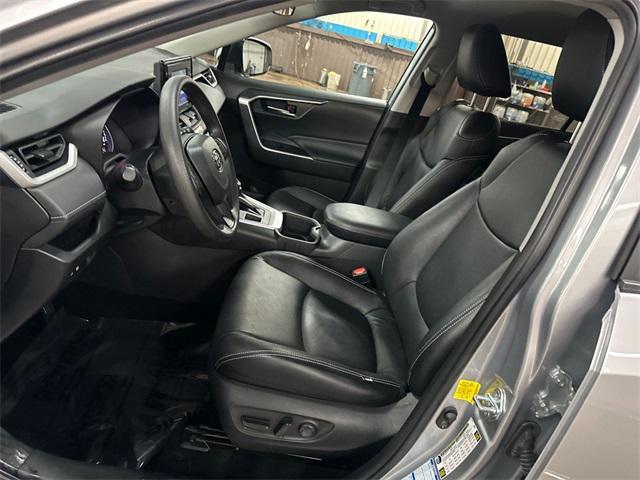 Photo of 2022 Silver Sky Metallic Toyota RAV4