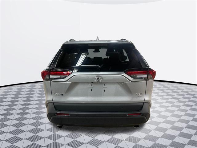 Photo of 2022 Silver Sky Metallic Toyota RAV4