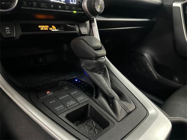 Photo of 2022 Silver Sky Metallic Toyota RAV4