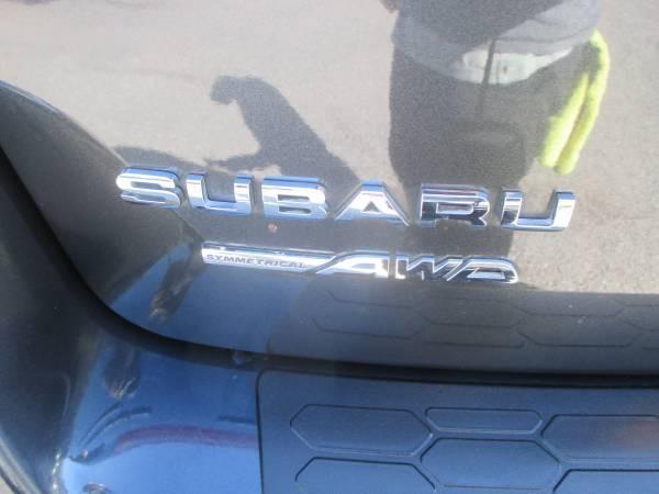 Photo of 2019 Gray Subaru Crosstrek