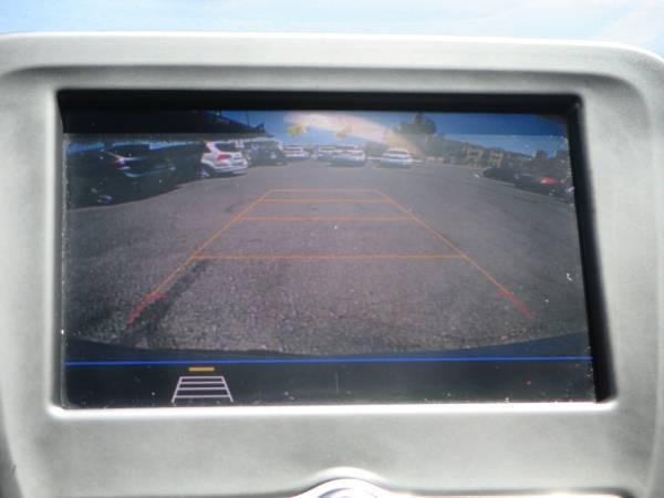 Photo of 2020 Silver Ice Metallic Chevrolet Equinox