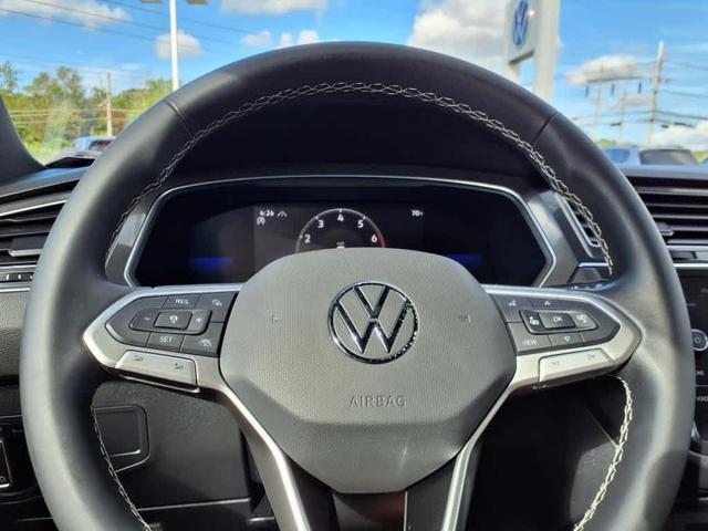 Photo of 2022 Atlantic Blue Volkswagen Tiguan