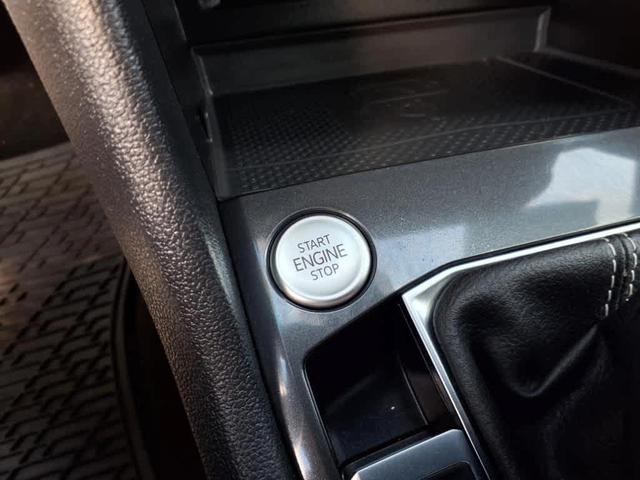 Photo of 2022 Atlantic Blue Volkswagen Tiguan