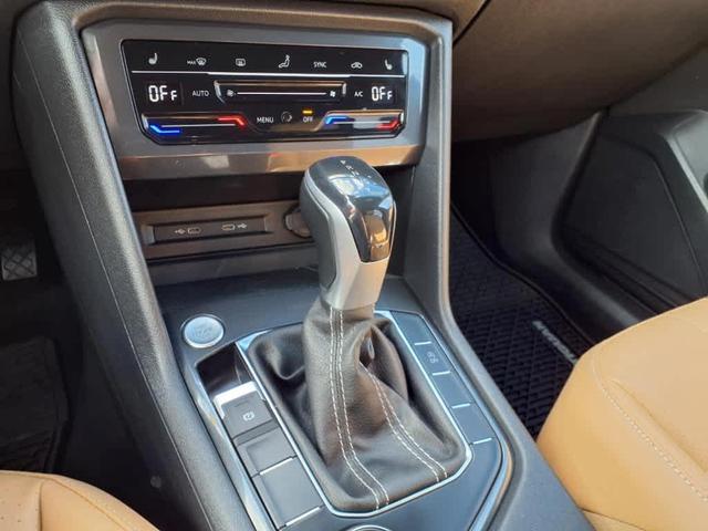 Photo of 2022 Atlantic Blue Volkswagen Tiguan