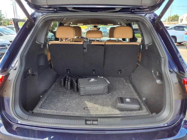 Photo of 2022 Atlantic Blue Volkswagen Tiguan