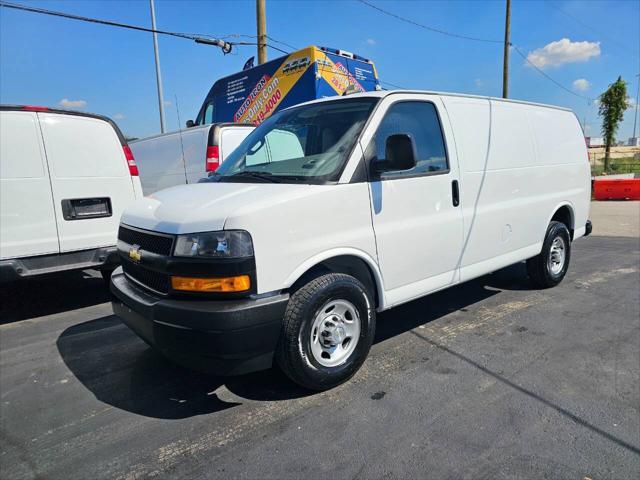 Photo of 2020 Summit White Chevrolet Express 2500