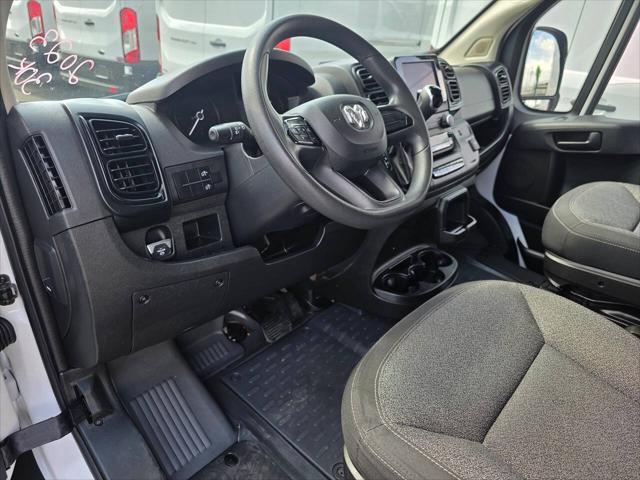 Photo of 2023 Bright White Clearcoat RAM ProMaster 2500