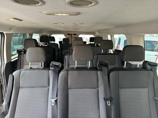 Photo of 2022 Oxford White Ford Transit-350