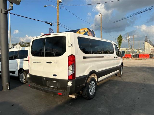 Photo of 2022 Oxford White Ford Transit-350