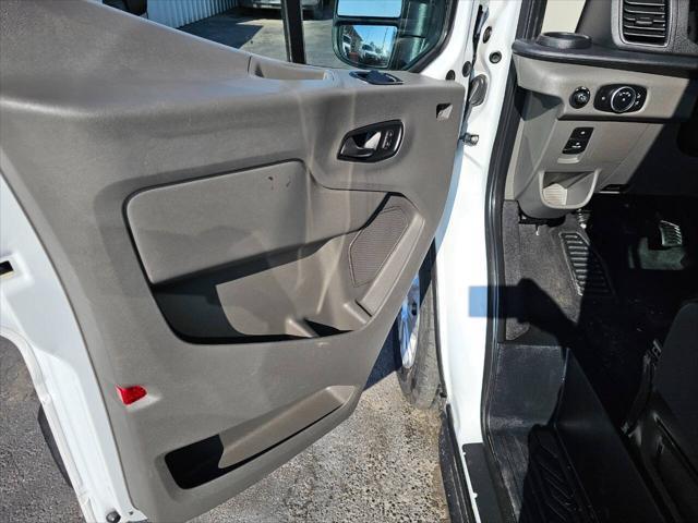 Photo of 2021 Oxford White Ford Transit-350