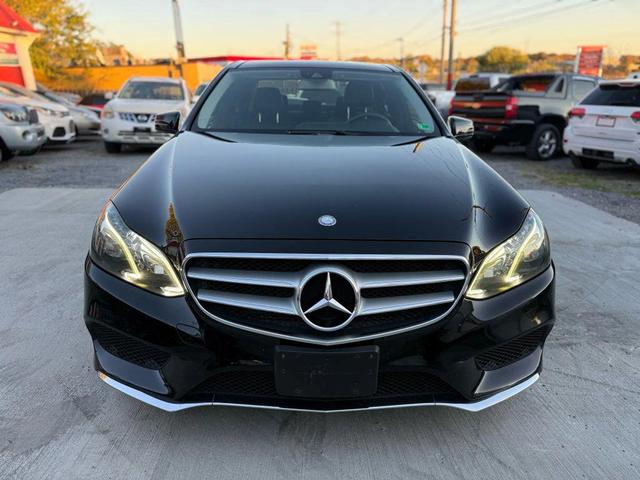 Photo of 2014 White Mercedes-Benz E-Class