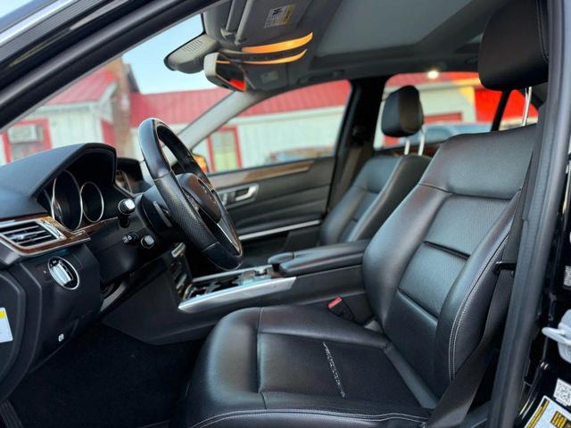 Photo of 2014 White Mercedes-Benz E-Class