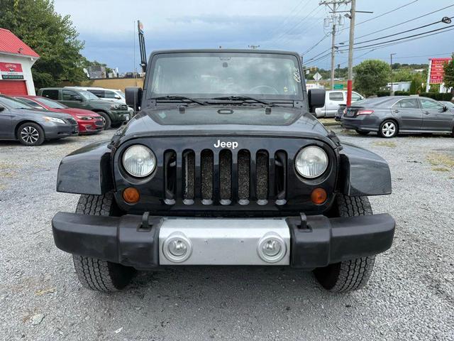 Photo of 2010 Black Clearcoat Jeep Wrangler