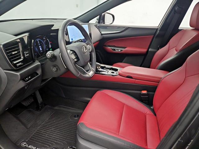 Photo of 2024 Gray Lexus NX 350h