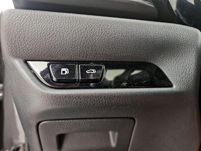 Photo of 2024 Gray Lexus NX 350h