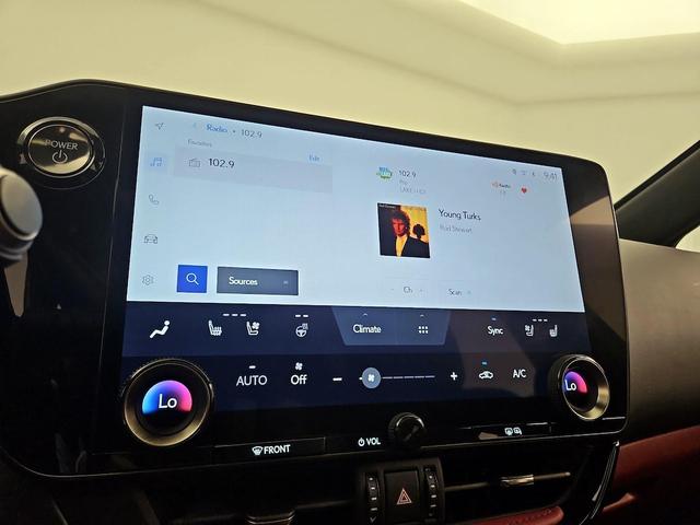 Photo of 2024 Gray Lexus NX 350h