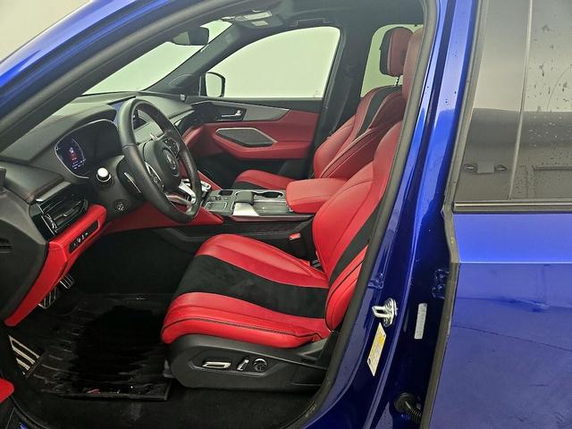 Photo of 2023 Blue Acura MDX