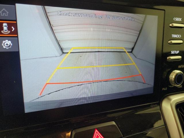 Photo of 2022 Gray Kia Sorento