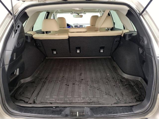 Photo of 2017 Gold Subaru Outback